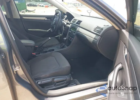 2015 Volkswagen Passat 1.8T S from USA, damaged, VIN 1VWAS7A31FC106266